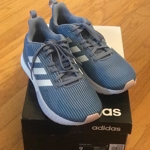 Adidas Women’s Size 9 Questar Shoes